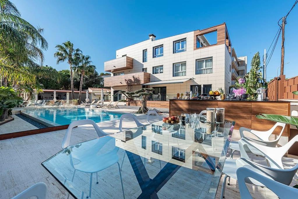 5 Stelle Piscina, Jacuzzi, Wifi - 2 Min Dal Mare Apartment Miami Playa ภายนอก รูปภาพ